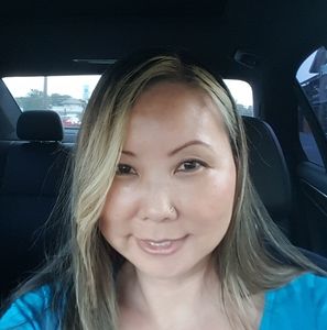 Meet your Posher, Debbie